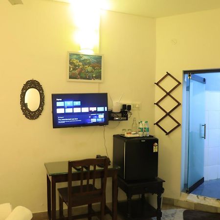 Le Clarisse Guest House Ποντισερί Εξωτερικό φωτογραφία